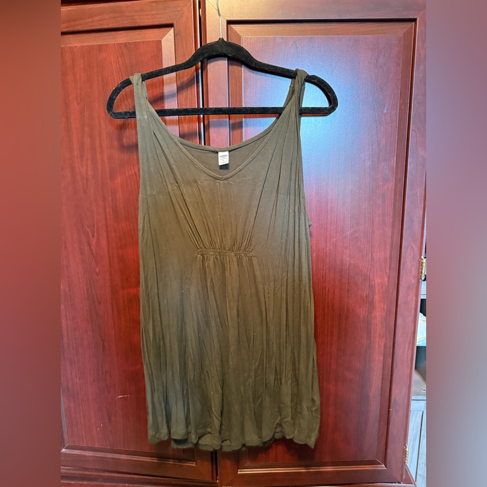 Old Navy Green Ribbed Sleeveless Tank Top